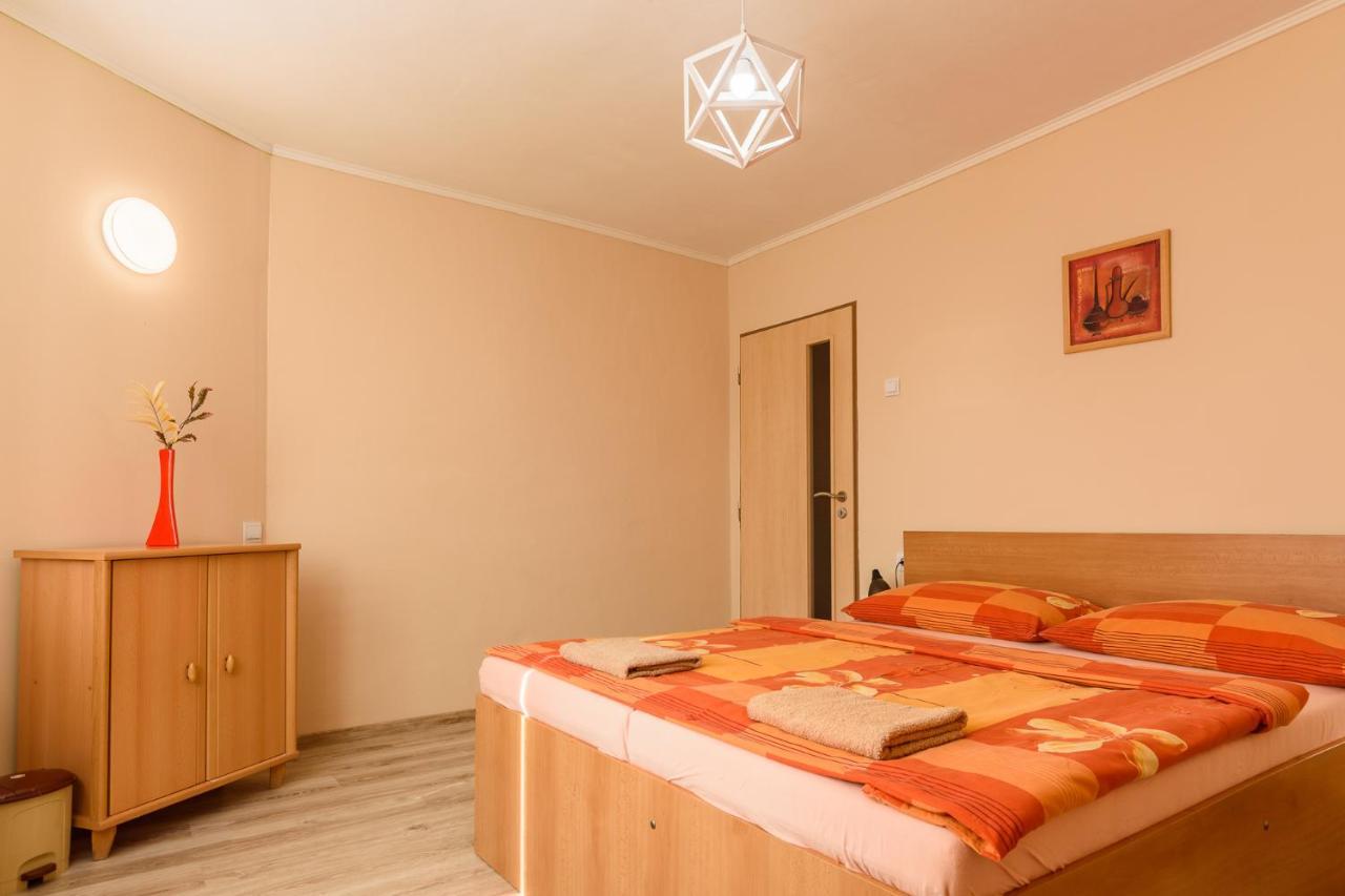 Apartment Elegant 2 Bešeňová